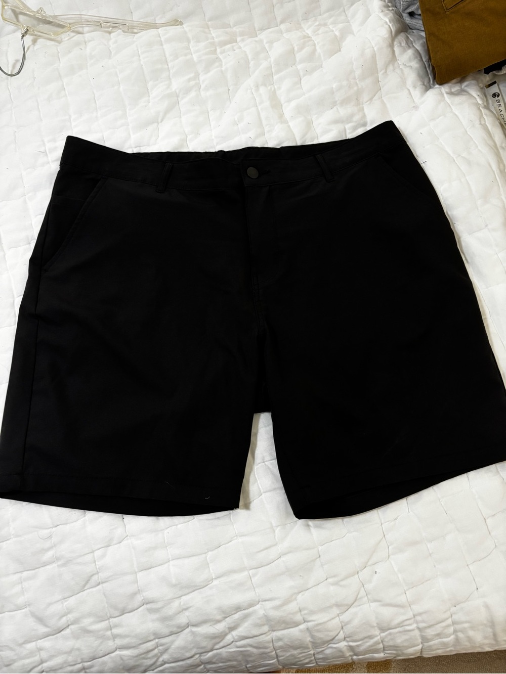 Z by Zella 38” flat front black shorts